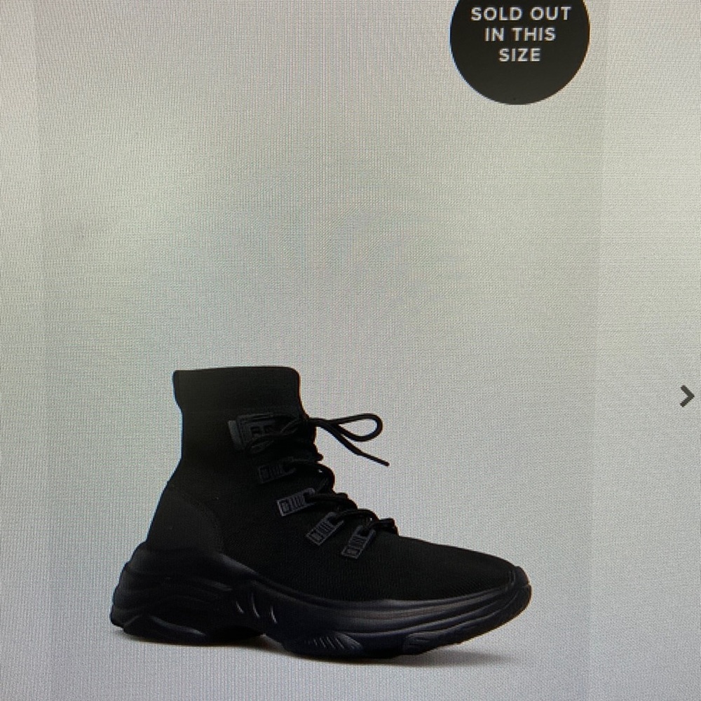 NWT SHOE DAZZLE CHUNKY SNEAKER